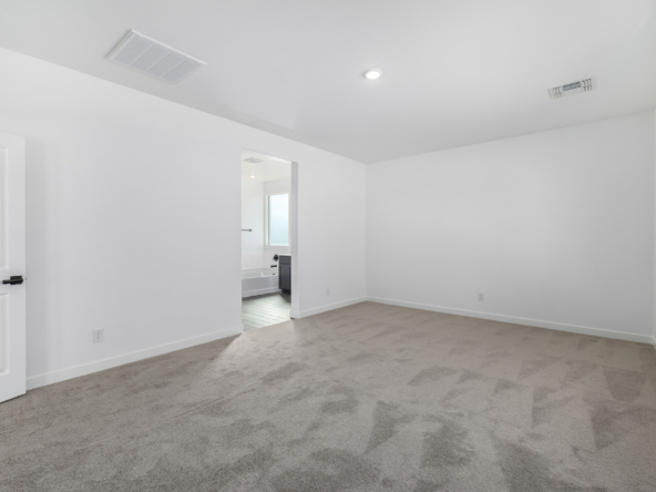 holly master bedroom